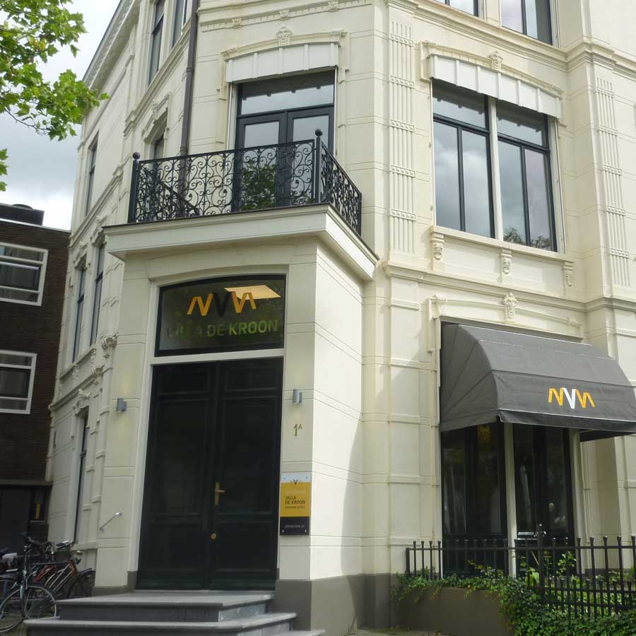 villa-de-kroon-leeuwarden-pand